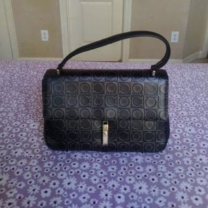 48hrs🔥🔥Closet Close Out Sale Salvatore Ferragamo Gancini Monogram Bag